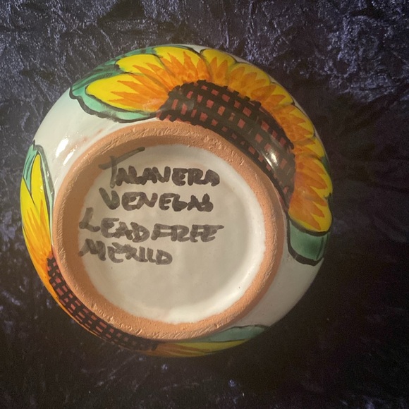 Talavera Hand-Painted Sunflower Bowl Lead Free - Picture 3 of 5